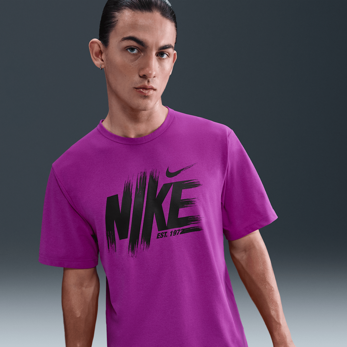 NIKE公式】 メンズ パープル トップス & Tシャツ【ナイキ公式通販】